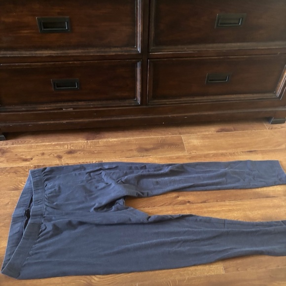 Old Navy Gray Leggings in size XL Tall - Picture 6 of 6